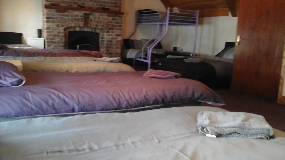 Long Acre Lodge Carlingford Esterno foto