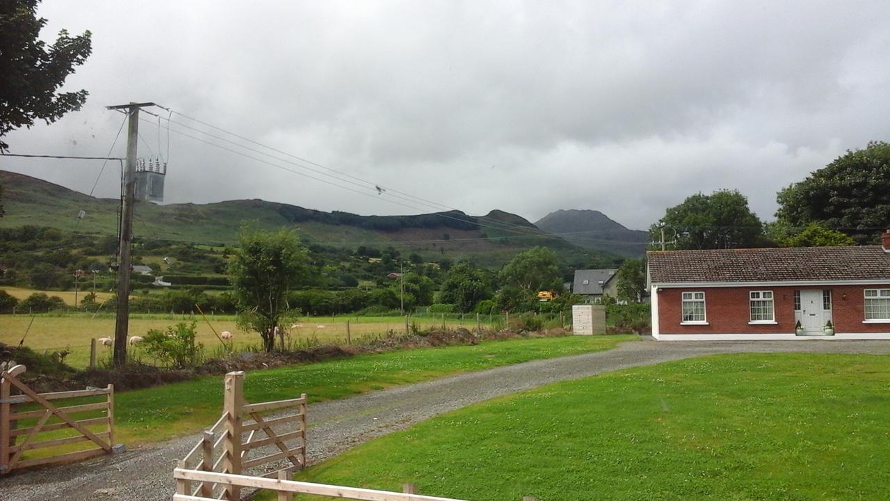 Long Acre Lodge Carlingford Esterno foto